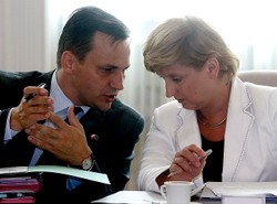 Sikorski: Fotyga oskarżyła mnie o zdradę