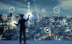 Czego oczekujemy od technologii? Ma być bardziej inteligentna i dotrzymywać nam towarzystwa