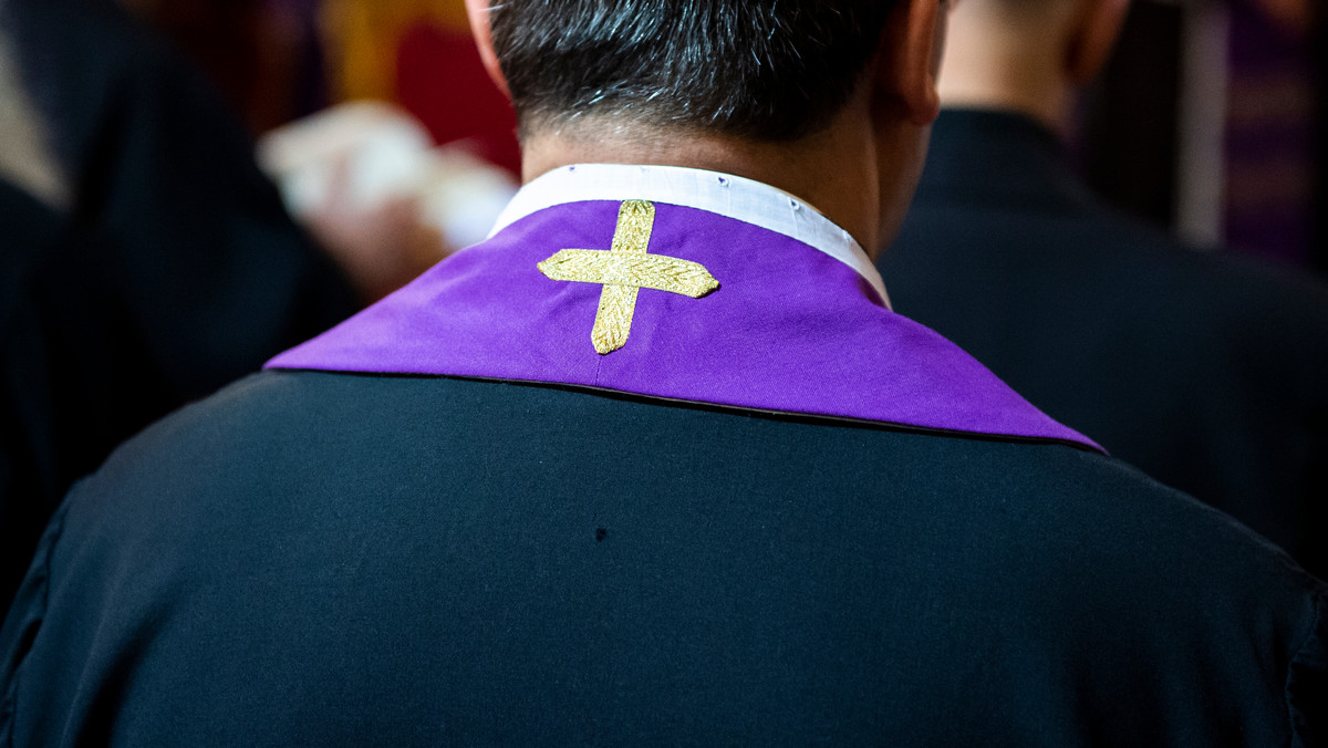 Ksiądz podczas mszy przyznał się do nadużyć seksualnych