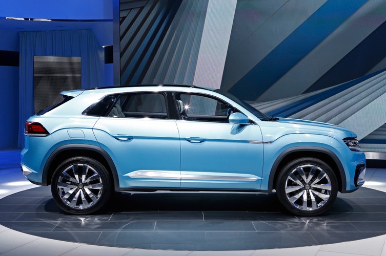 Volkswagen Cross Coupe GTE