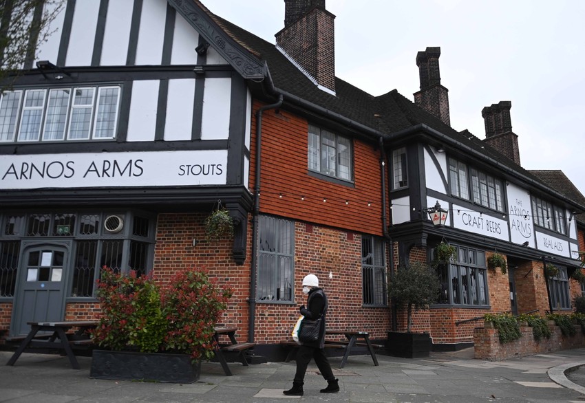 Pabovi i restorani neće tražiti potvrde o vakcinaciji