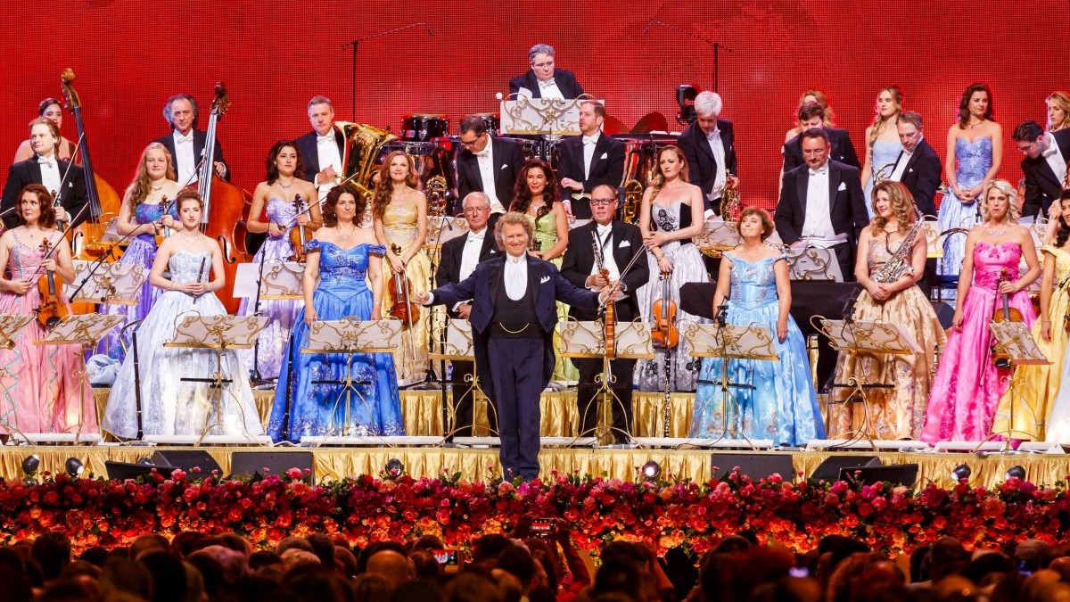 André Rieu revine în România, la Cluj-Napoca, alături de celebra Orchestră Johann Strauss, pentru două concerte