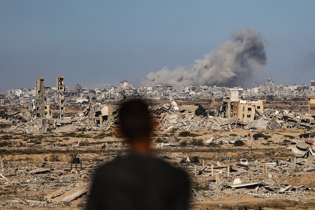 GAZA CITY, GAZA - OCTOBER 7: Smoke rises over destruction following the ongoing Israeli attacks on Gaza City, Gaza on October 7, 2025.