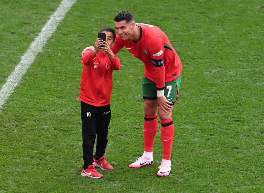 Ronaldo początkowo zbagatelizował sprawę. 