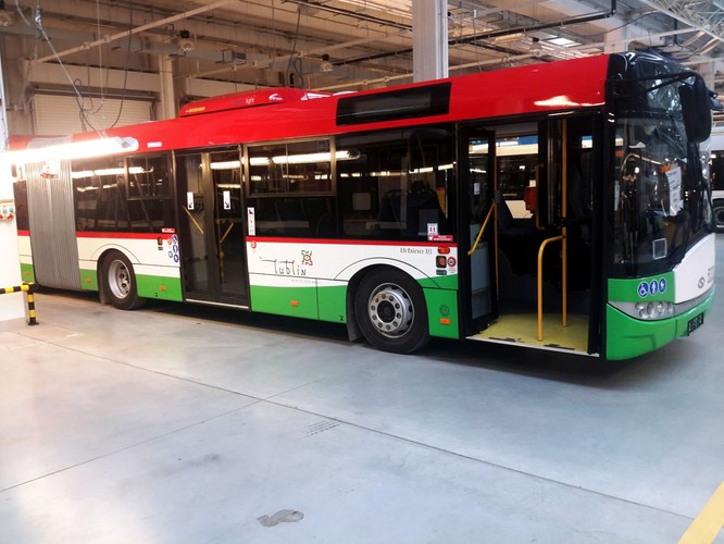 Urbino 18 do Lublina. Ostatnie przygotowania przed przejazdem do hali odbiorów.