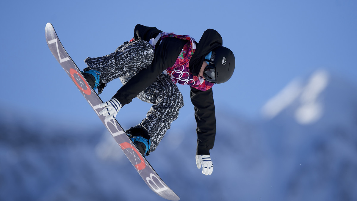 Piotr Janosz zdobył srebrny medal w slopestyle'u rozgrywanym w ramach zimowej Uniwersjady. Polak przegrał tylko z Czechem Petrem Horakiem. Dla polskiej reprezentacji jest to dziesiąty medal na tych zawodach. Wśród kobiet najlepsza była Szwajcarka Ramona Petrig.