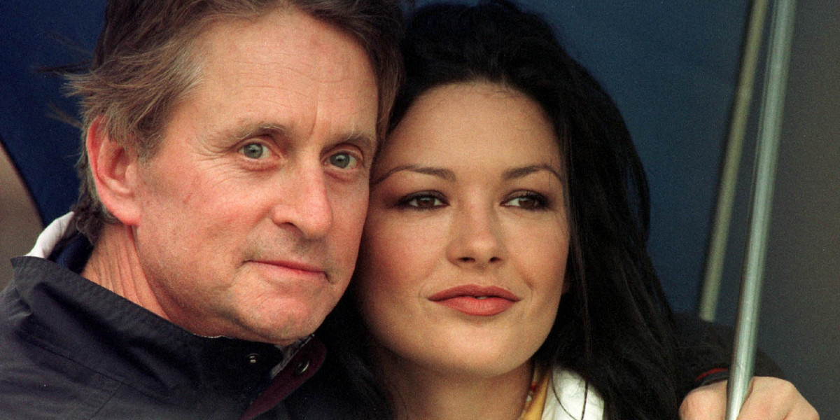 CATHERINE ZETA-JONES i Michael Douglas 