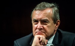 Gliński o kontrowersyjnym spektaklu: Nie jest sztuką obrażanie uczuć religijnych i narodowych