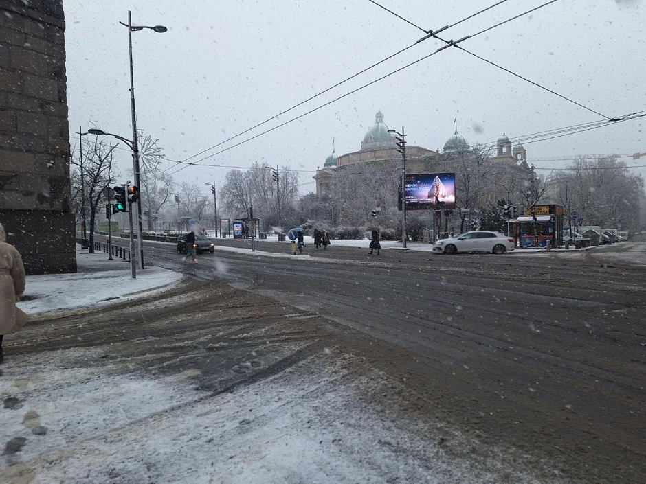 Ne prestaje da veje u Beogradu