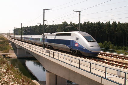 Francuskie pociągi TGV pojadą bez maszynisty