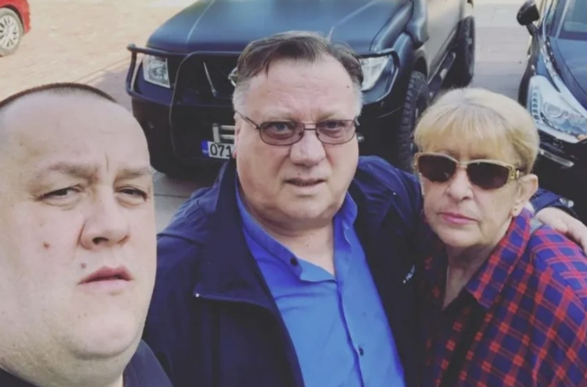 Halid Bešlić sa porodicom