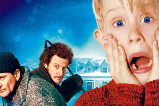 Macaulay Culkin jako Kevin McCallister w filmie „Kevin sam w domu (1990)