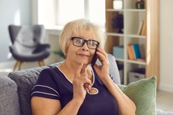 Dzień Teściowej 2025. Najlepsze, zabawne, krótkie życzenia i wierszyki. Do kartki, SMS-a i Messengera