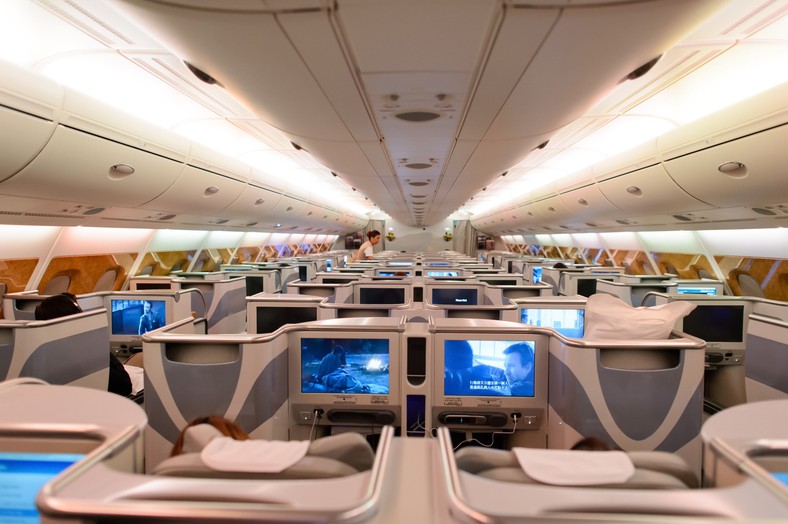 Wnętrze Airbusa A380 linii Emirates