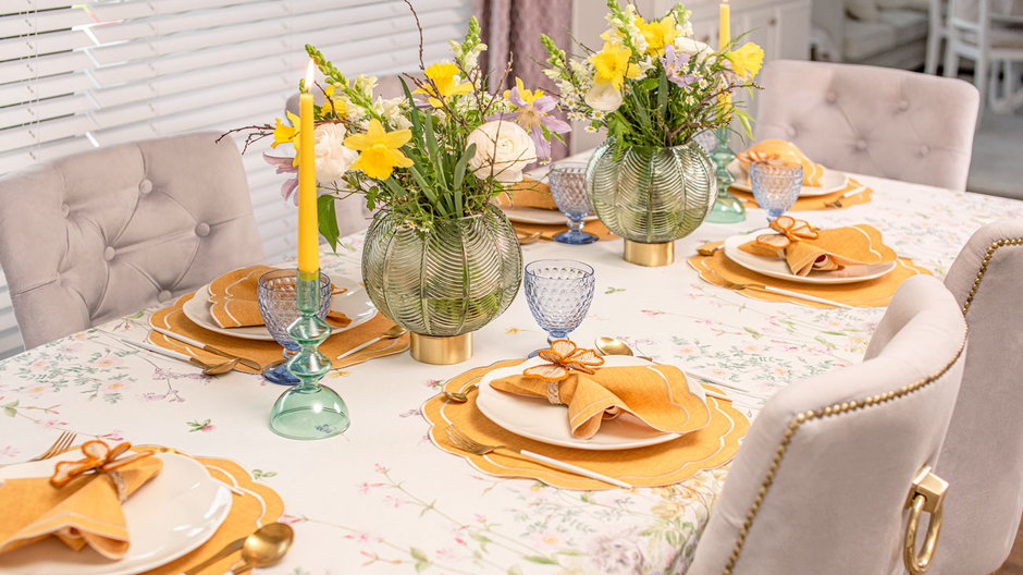 Jak udekorować stół na Wielkanoc? Ekspertka zdradza najnowsze trendy