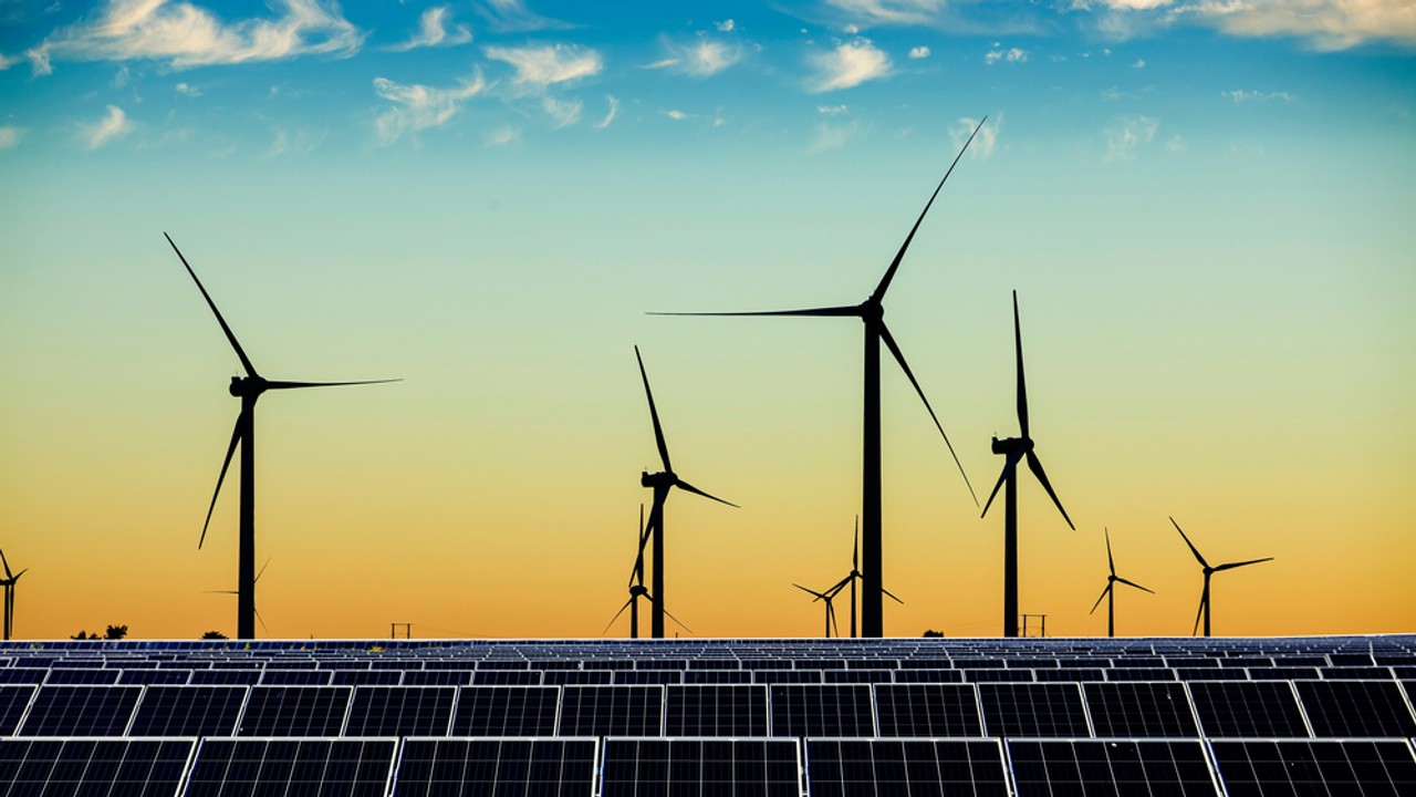 Zmiany na rynku energii. Konsumenci mogą płacić mniej za prąd