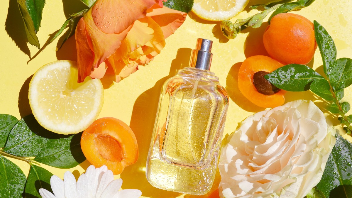 5 najboljih citrusnih parfema: Letnji klasici sa osvežavajućim mirisnim notama