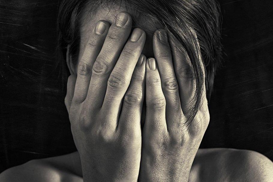 depresja smutek rozpacz kobieta