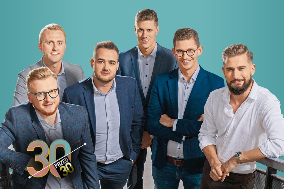 Od lewej: Sebastian Langa, Piotr Pełka, Radosław Kulesza, Dawid Leśniakiewicz, Damian Strzelczyk, Jakub Pawelski 