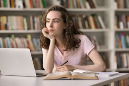 Bardzo trudny quiz z ortografii. 15/15 niemal nikt nie trafi