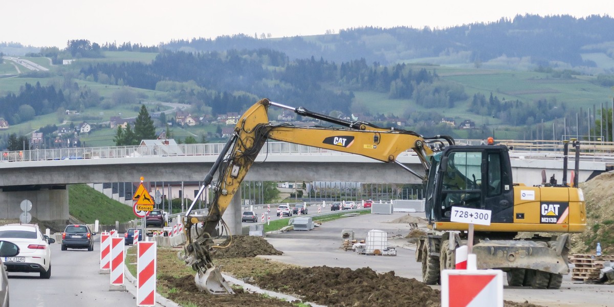 Koronawirusem zakażonych jest kilkudziesięciu pracowników Astaldi, budującego tunel na trasie S7 w stronę Zakopanego. 