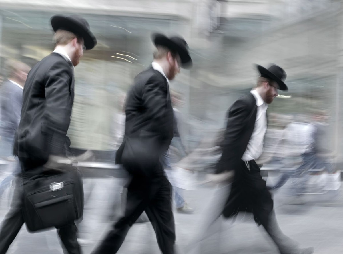Śpiewak: Mit żydokomuny jest w Polsce ciągle żywy