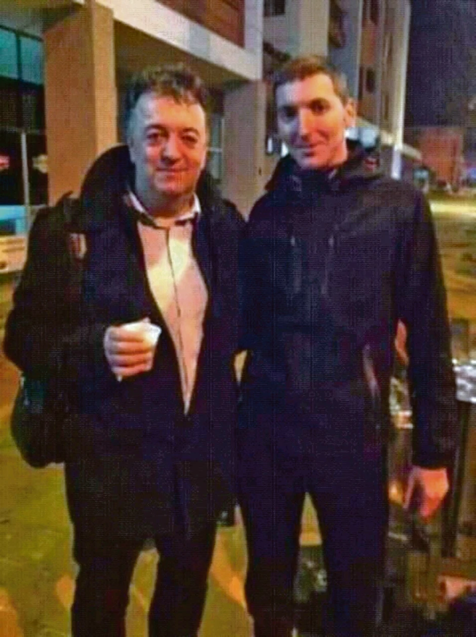 "Mladić je ničim izazvan stao uz mene i pretećim tonom počeo da mi upućuje razne uvrede i da me gura"