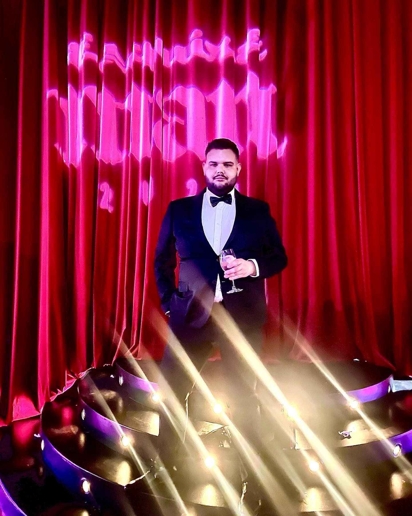 Kaderník a vlasový stylista celebrít Jakub Zábranský.
