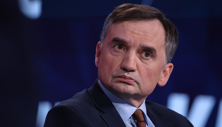 Zbigniew Ziobro przerywa milczenie. Opublikował nagranie. Przestępcza szajka"