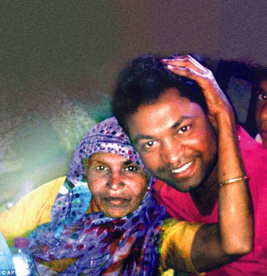 Mreža: Saru sa majkom posle 25 godina