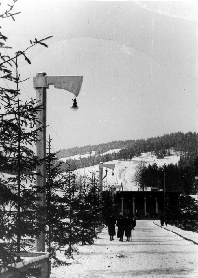 Budynek dolnej stacji kolejki na Gubałówkę, 1939 r.