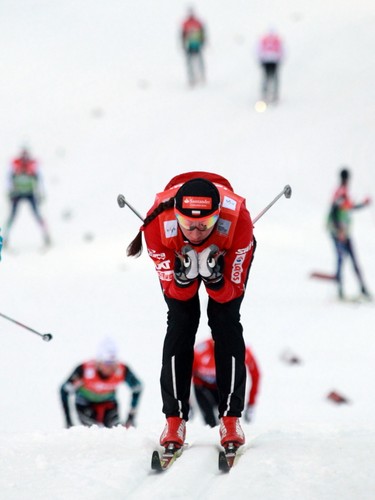 Justyna Kowalczyk podczas pierwszych zawodów narciarskiego Pucharu Świata
