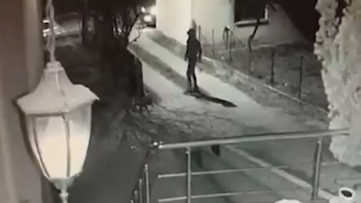 Zapaljen automobil advokata Hadži Dejana Stankovića u Vladičinom Hanu 