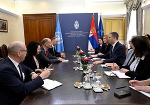 Marko Đurić  sa šefom UNMIK Peterom Duom