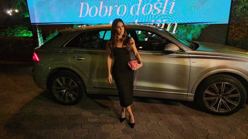 Proslava 19. rođendana Popovog sina