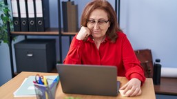 różny wiek emerytalny dla kobiet i mężczyzn niezgodny z konstytucją? petycja w sejmie