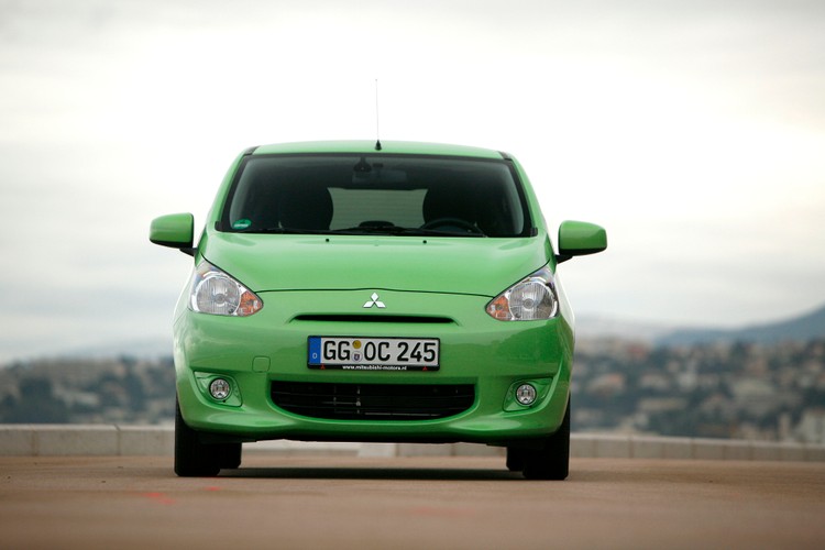 Mitsubishi space star