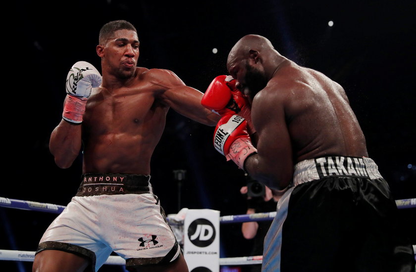 Anthony Joshua pokonał Carlosa Takama