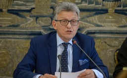 Piotrowicz: Trzeba piętnować hipokryzję opozycji w sprawie sędziów