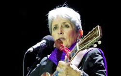 - Będę koncertować już tylko okazjonalnie. Pożegnalny występ Joan Baez zakończył się owacjami na stojąco