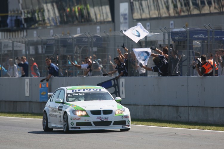 Augusto Farfus nie oddał prowadzenia aż do mety