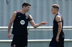 Bolesny cios dla Barcelony. Może na nim skorzystać Robert Lewandowski