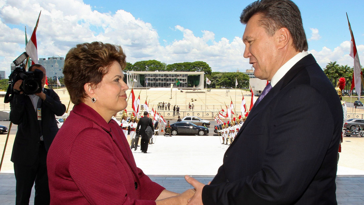 Brazylia i Ukraina przyspieszą realizację wspólnego projektu kosmicznego - uzgodnili we wtorek prezydenci obu krajów, Wiktor Janukowycz i Dilma Rousseff.