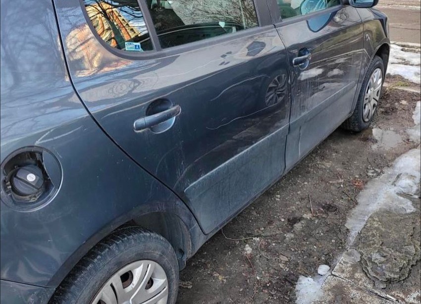 izgrebani automobili na Vidikovcu