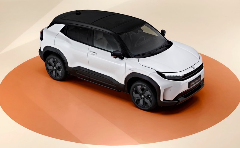 Nowa Toyota zamiast RAV4. Ma 184 KM i zaskakuje stylem. Ile kosztuje?