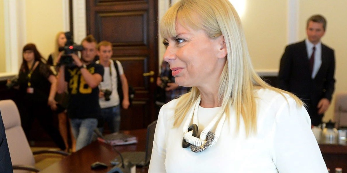 Wicepremier Bieńkowska w bieli i nie tylko