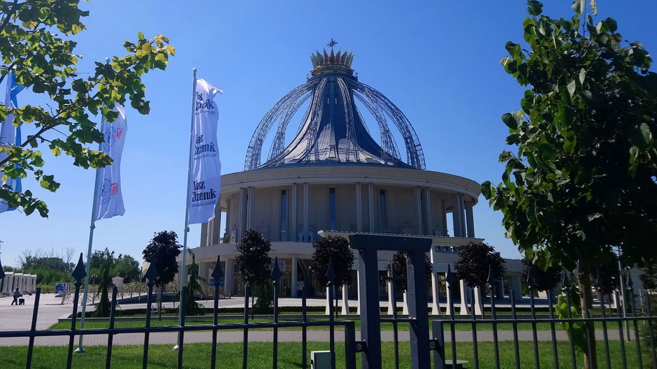 Sanktuarium Najświętszej Maryi Panny Gwiazdy Nowej Ewangelizacji i św Jana Pawła II w Toruniu