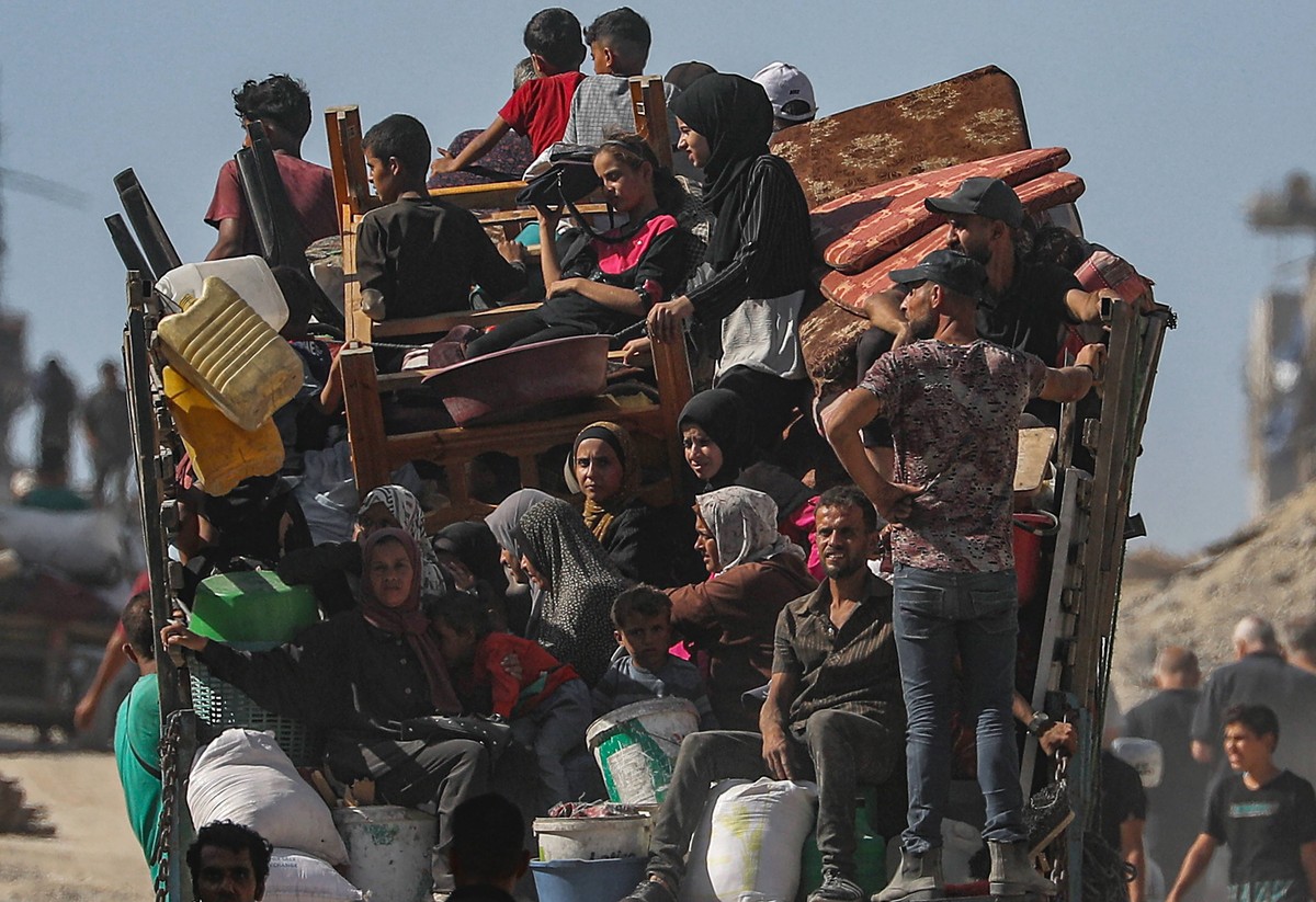 Hamas przekazał pierwszych siedmiu izraelskich zakładników Czerwonemu Krzyżow