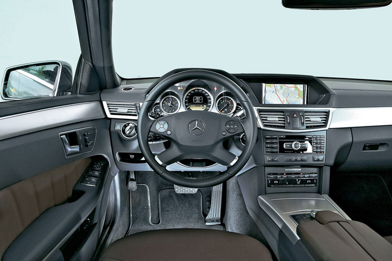 Mercedes E 350 CDI T - Egzemplarz spod pechowej gwiazdy