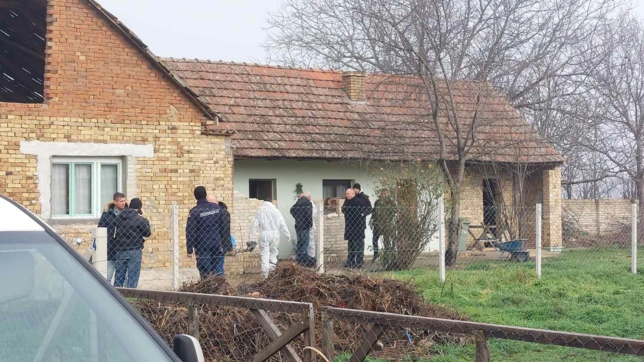 Uviđaj ubistva žene u Srbobranu